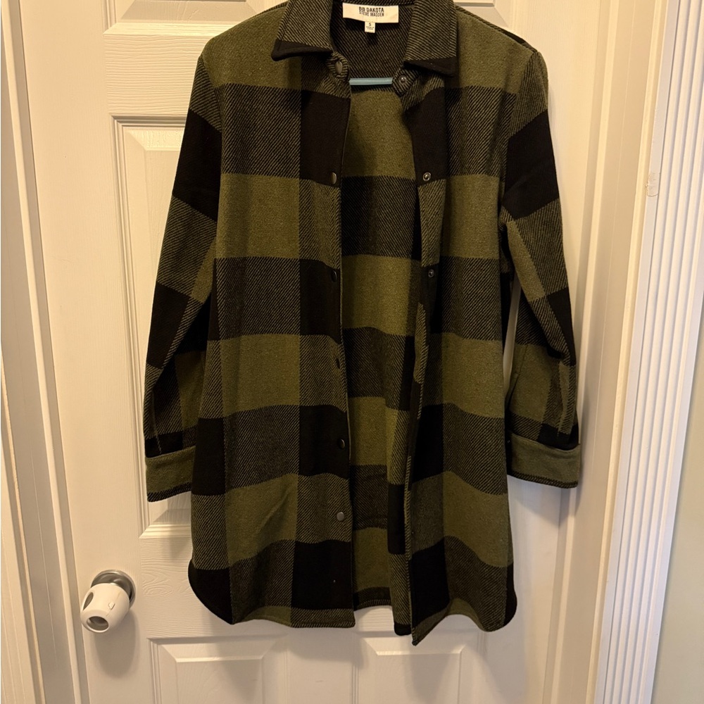 BB Dakota Eldridge Green and Black Plaid  Jacket size S